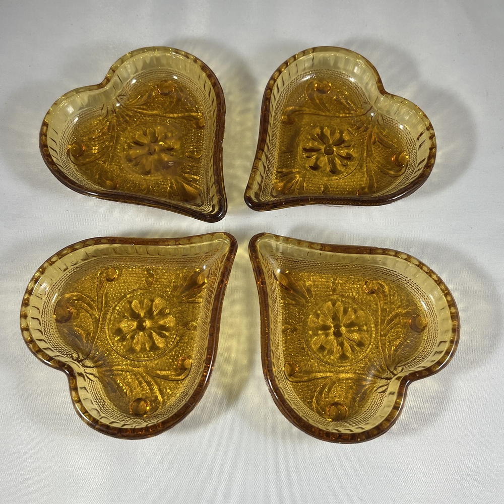 4 Vintage 4" Heart Trinket Dish Candy Peanuts Pressed Glass Embossed Collectible